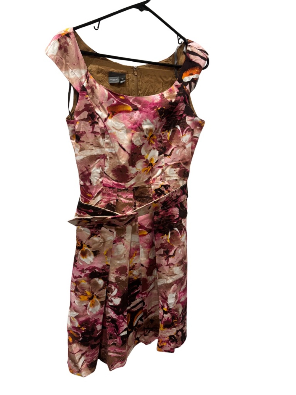 Muse Floral Pleated Belted Dress Size 10 Multicolor w/ Pockets